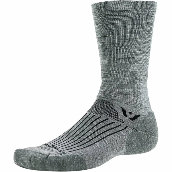 Swiftwick Pursuit Seven Socks 3 Swiftwick Pursuit Seven Socks